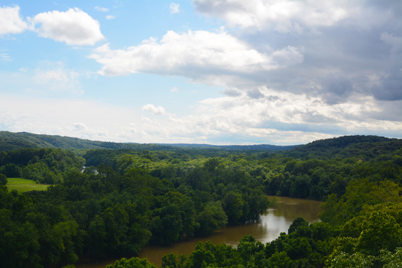 Castlewood_Bluffs.jpg