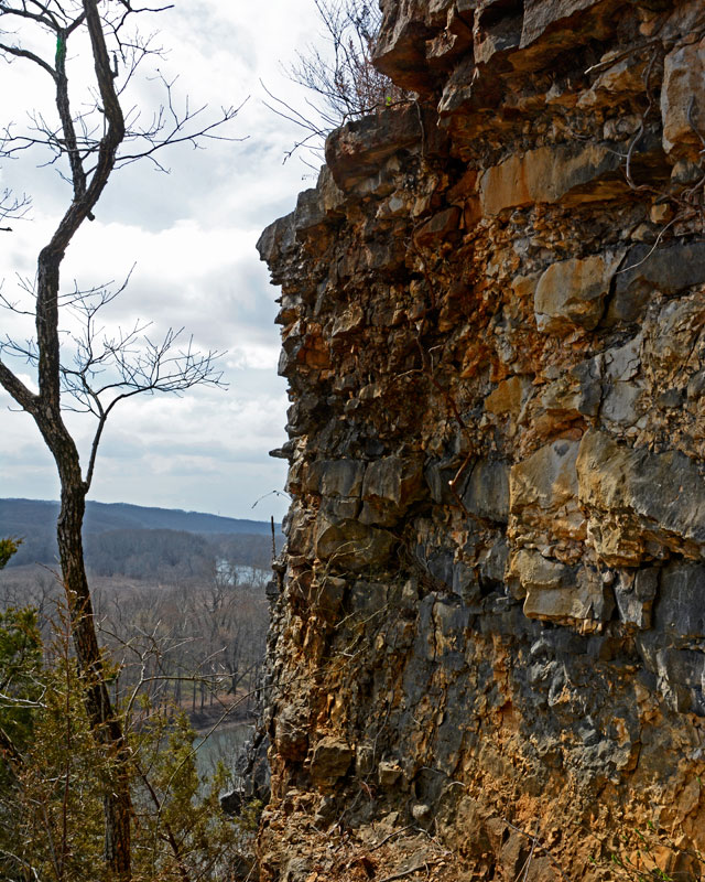 Bluffs_2211.jpg