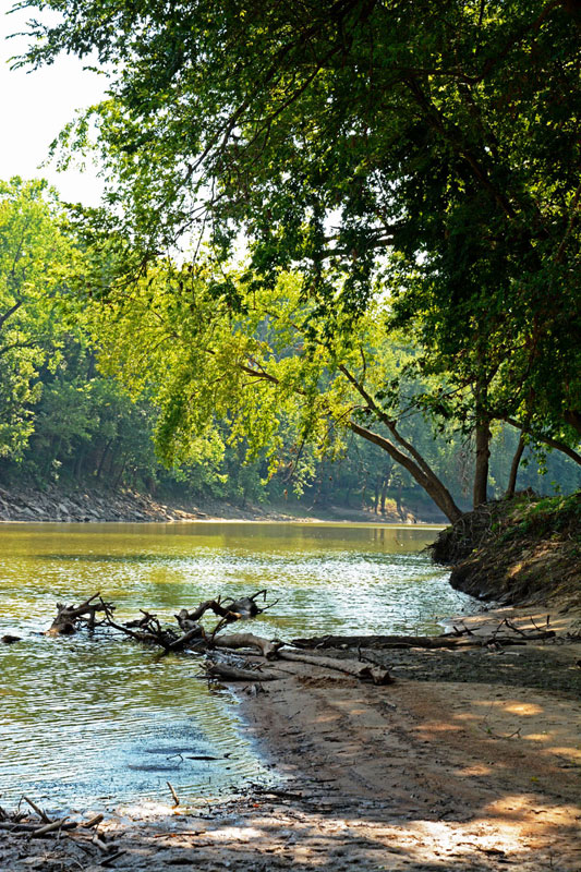 Meramec_River_6368.jpg